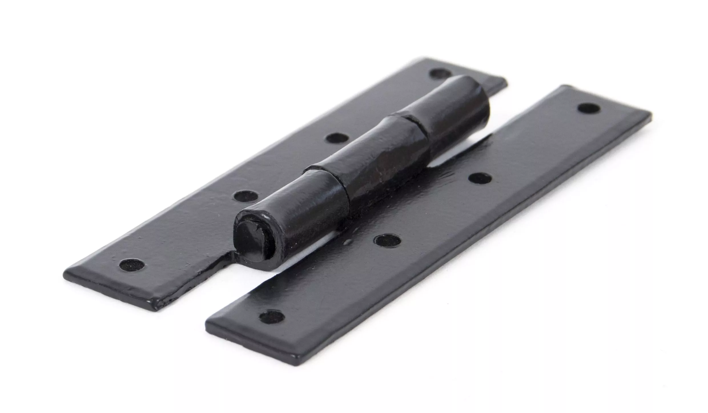 Pair From The Anvil Black 102mm (4") H Hinge | 33810 3 Pair From The Anvil Black 102mm (4") H Hinge | 33810