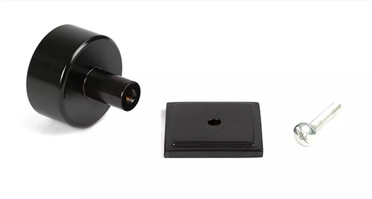 Anvil Aged Bronze Kelso 32mm Cabinet Knob (Square) | 50441 5 Anvil Aged Bronze Kelso 32mm Cabinet Knob (Square) | 50441 - Image 3