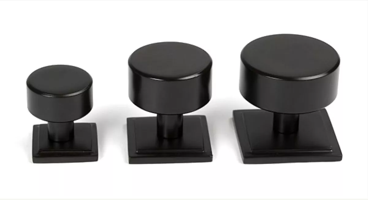 Anvil Aged Bronze Kelso 32mm Cabinet Knob (Square) | 50441 6 Anvil Aged Bronze Kelso 32mm Cabinet Knob (Square) | 50441 - Image 4