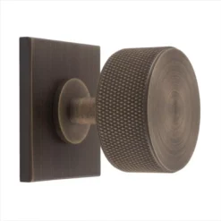 Antique Brass 35mm Knurled Cupboard Knob On Square Backplate | BP703AB40AB