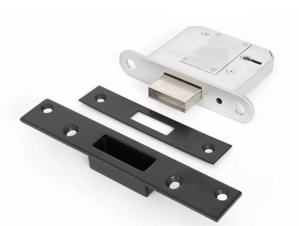 From The Anvil 76mm Black British Standard 5 Lever Deadlock | 91062 3 From The Anvil 76mm Black British Standard 5 Lever Deadlock | 91062